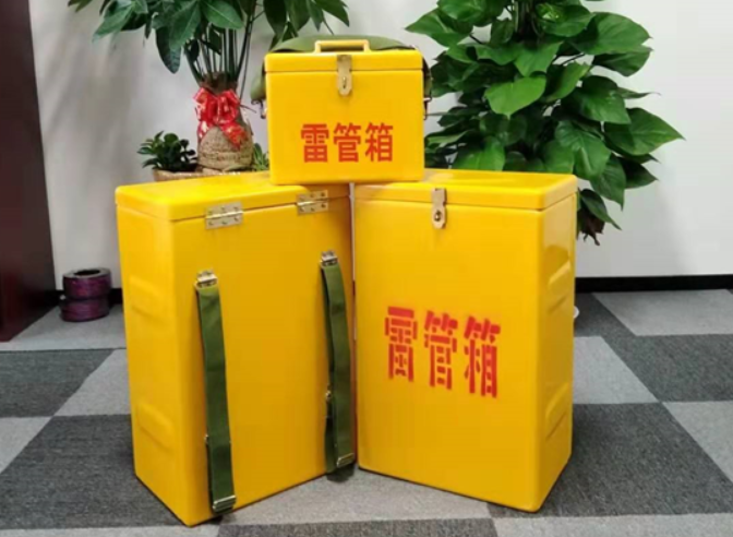 石鼓如何防止雷管箱炸药箱等矿用物品生锈？